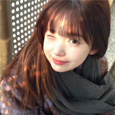 公寓里的两个女人